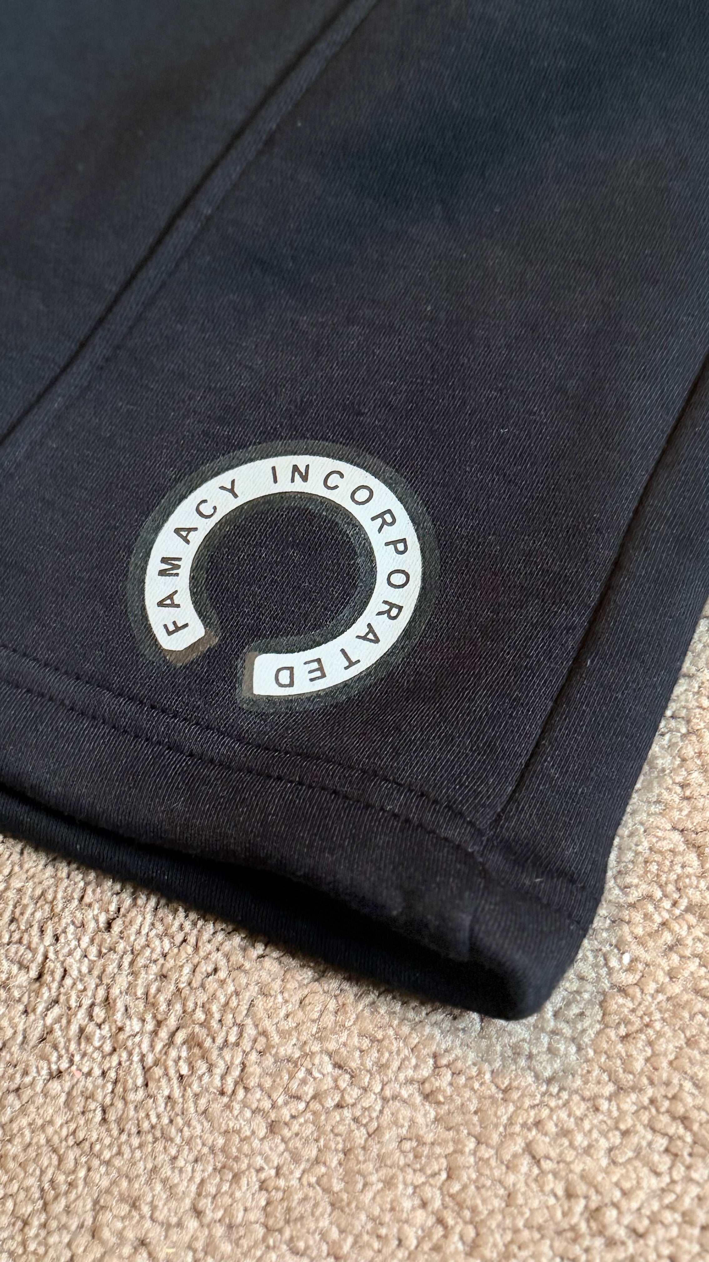 Origins Shorts BLACK